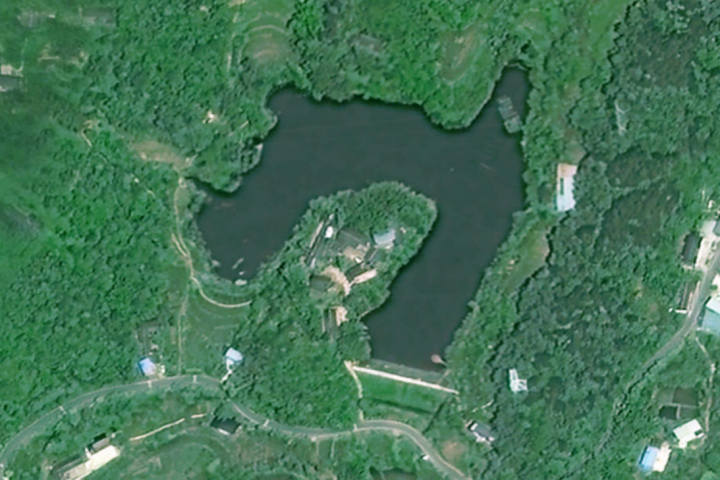 四五水库构建水下栖息地原位生态修复 四五水库构建水下栖息地原位生态修复