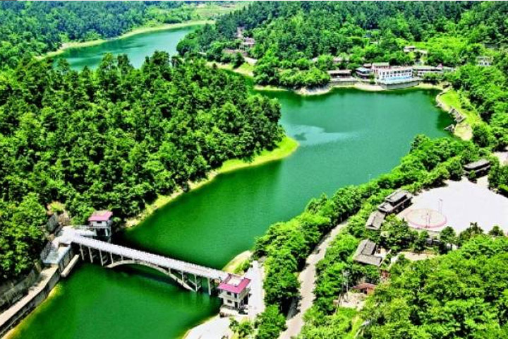 水库蓝藻治理.jpg 水库蓝藻治理.jpg